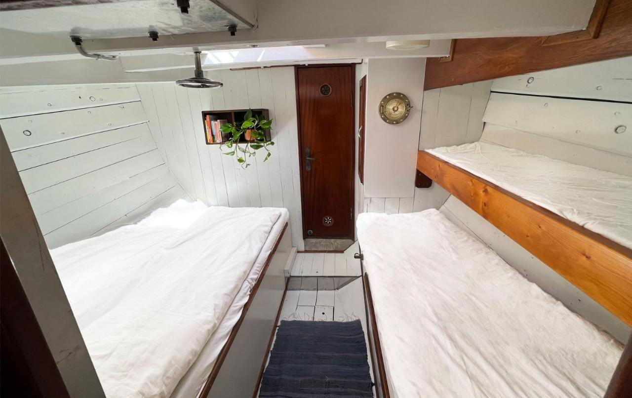 Varra Water - Unique Boat Accomodation - Bornholm Nexo Екстер'єр фото